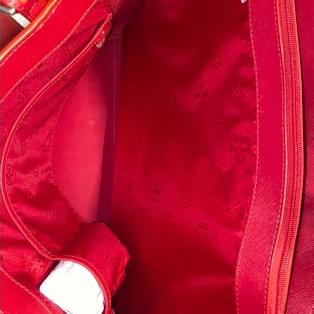 NEW Tory Burch Tote & like new matching Wallet - Picture 3 of 5